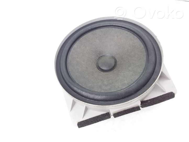 Honda CR-V Front door speaker EAS16P647E5