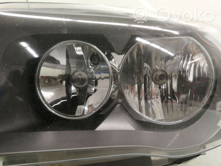 BMW 1 E81 E87 Lampa przednia 7249649