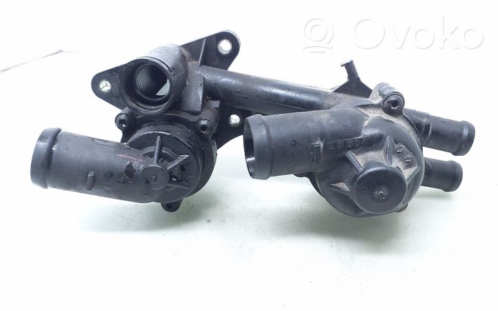 Volkswagen Golf V Termostat / Obudowa termostatu 03C121118D