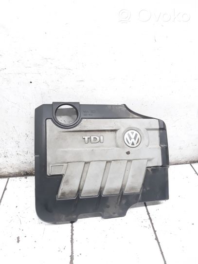 Volkswagen PASSAT B6 Variklio dangtis (apdaila) 03L103925