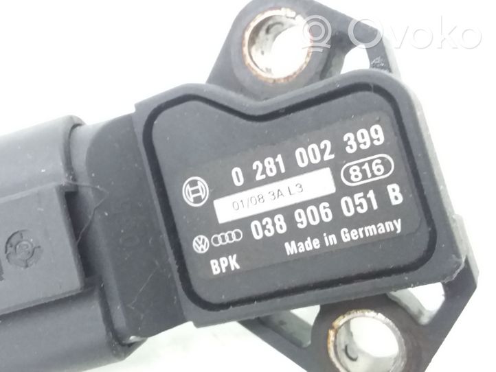 Volkswagen Polo IV 9N3 Air pressure sensor 038906051B