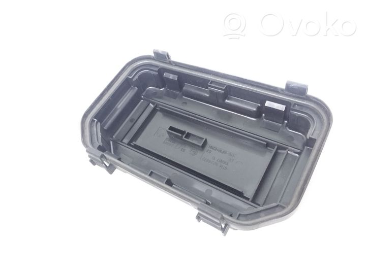 BMW 3 F30 F35 F31 Coperchio scatola dei fusibili 9224872