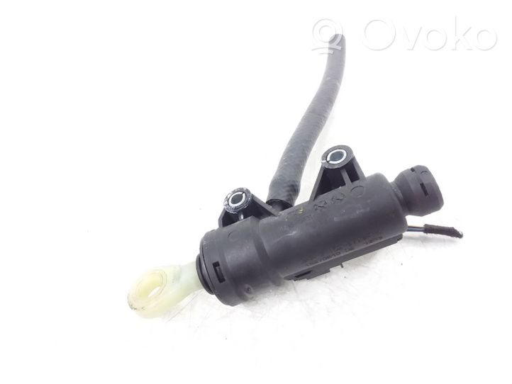 BMW 3 F30 F35 F31 Clutch master cylinder 6773670