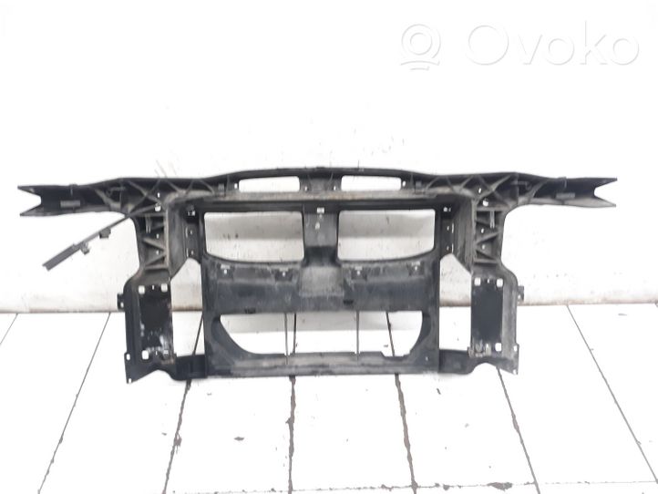 BMW 3 E90 E91 Support de radiateur sur cadre face avant 7058594