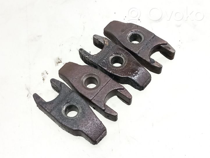 Peugeot 307 Fuel Injector clamp holder 