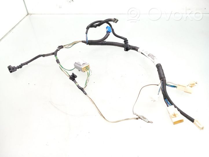 Toyota Avensis T250 Cablaggio elettrico portellone/bagagliaio 8218505080