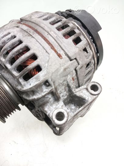 Volkswagen PASSAT B6 Generator/alternator 06B903016AB