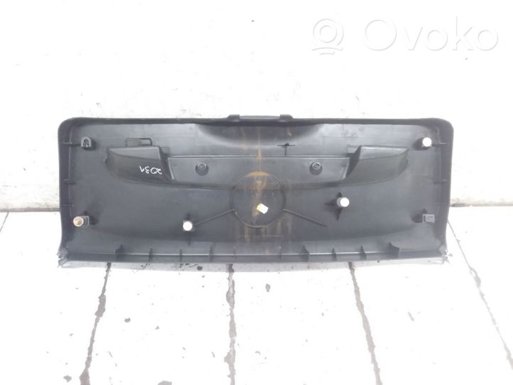 BMW 1 E81 E87 Rivestimento portellone posteriore/bagagliaio 7169975