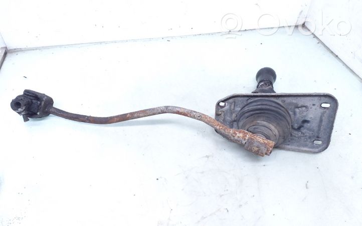 Audi 80 90 B3 Palanca/selector de cambios (interno) 893711615B