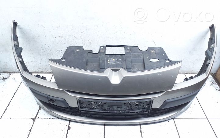 Renault Megane III Front bumper 620220004R