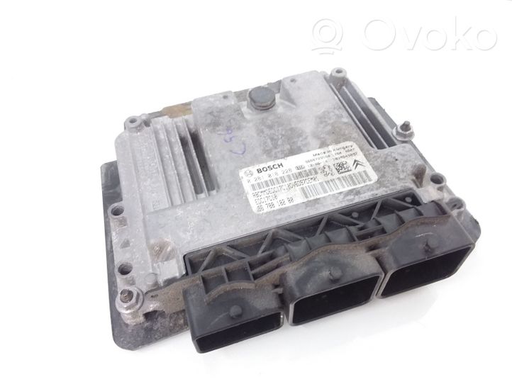 Peugeot Partner Calculateur moteur ECU 9678818280