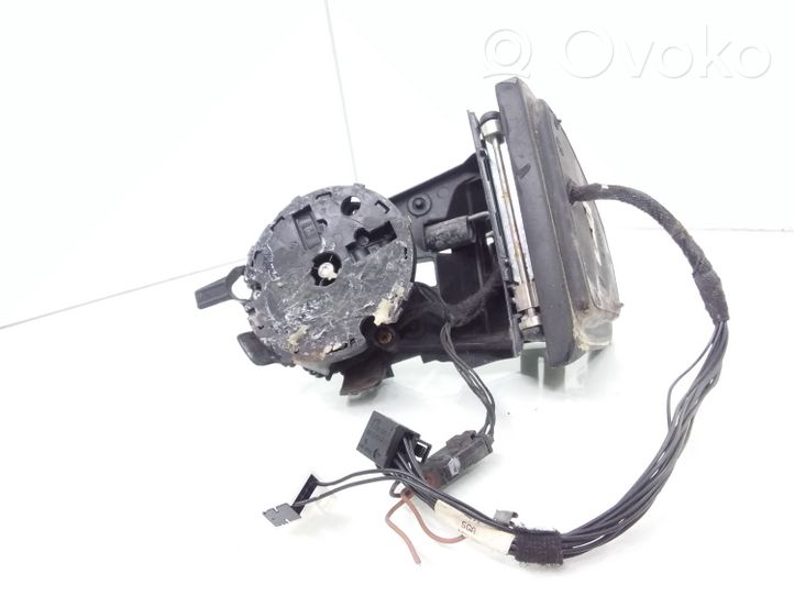 Mercedes-Benz E W211 Element lusterka bocznego drzwi przednich 2038105376