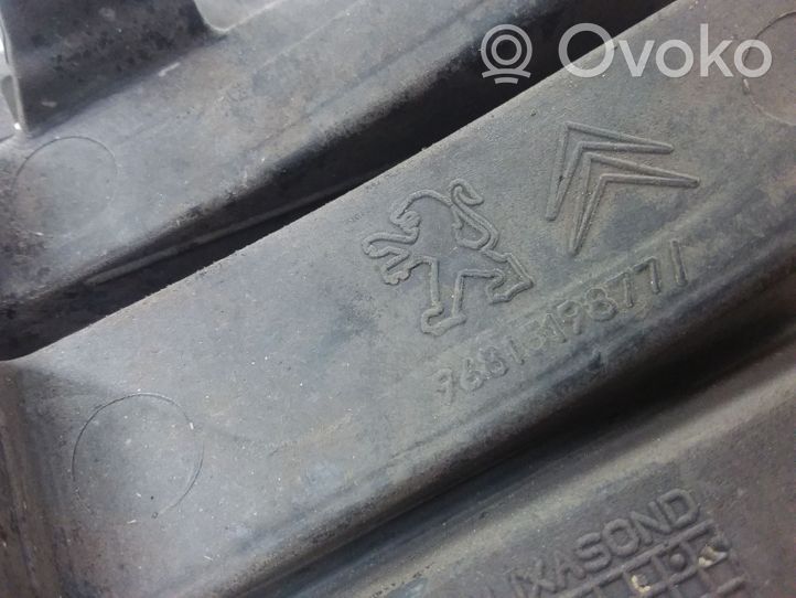 Peugeot Partner Grille inférieure de pare-chocs avant 9681519877
