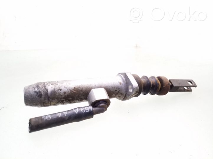 Audi 80 90 S2 B4 Clutch slave cylinder 893721401D