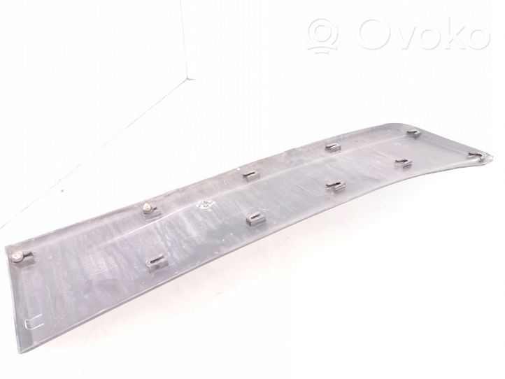 Peugeot Boxer Rivestimento modanatura parafango posteriore 1306612070