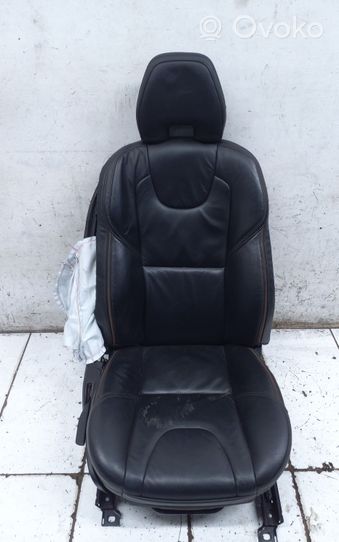 Volvo V40 Cross country Interior set 39815612