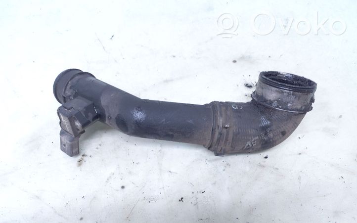 Volkswagen Sharan Tube d'admission de tuyau de refroidisseur intermédiaire 7M3145957C