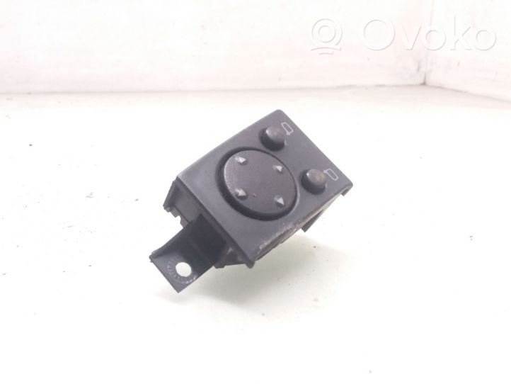 Audi A6 S6 C4 4A Wing mirror switch 4A0959565