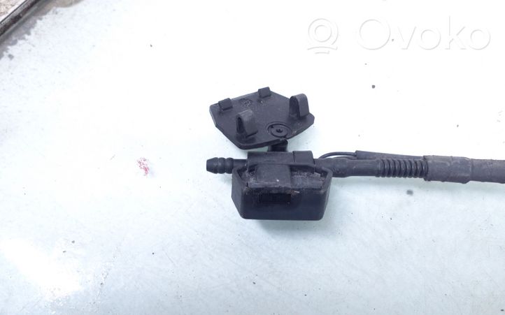 BMW 1 F20 F21 Ugello a spruzzo lavavetri per parabrezza 13264011