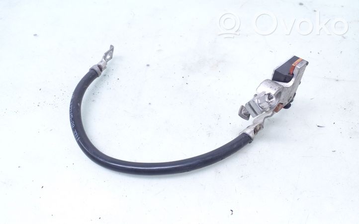 BMW 1 F20 F21 Minus / Klema / Przewód akumulatora 7631109