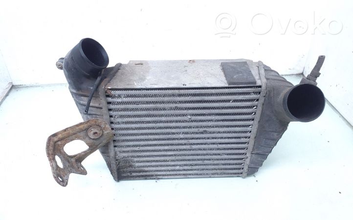 Audi A6 S6 C4 4A Radiatore intercooler 4A0145805K