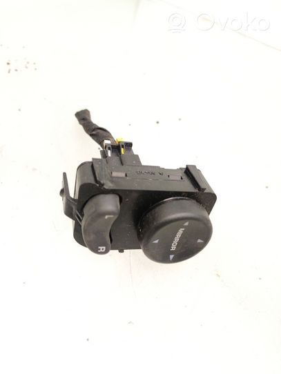 Chrysler Voyager Wing mirror switch 4685317