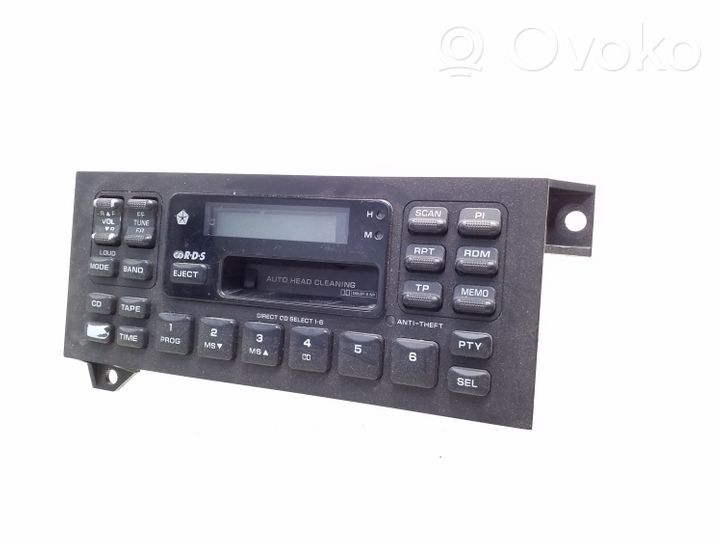 Chrysler Voyager Radio/CD/DVD/GPS-pääyksikkö AA010712225