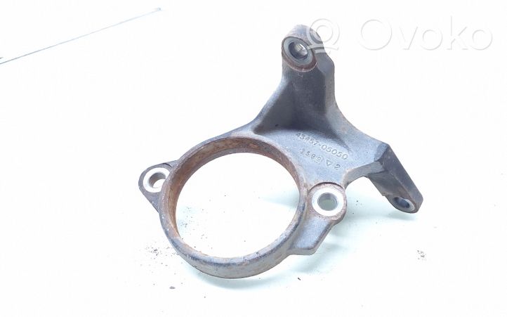 Toyota Avensis T270 Driveshaft support bearing bracket 4345705050