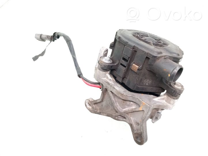 Subaru Impreza I Secondary air pump 1256000180