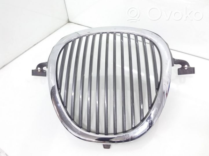 Jaguar S-Type Grille de calandre avant XR838a133aa