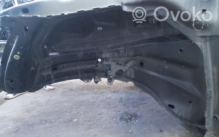 Ford Mondeo MK IV Panel lateral delantero 