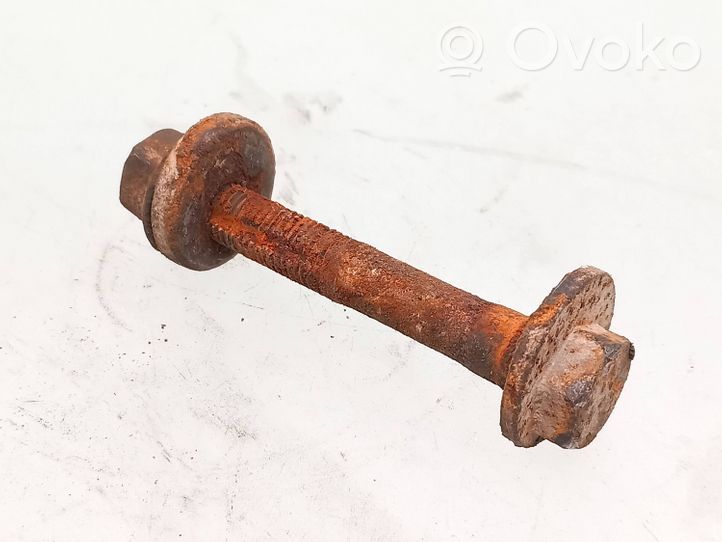 Opel Signum Rear suspension camber bolt 