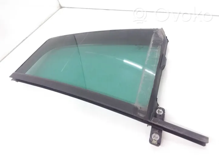 Volkswagen Tiguan Rear vent window glass 5N0845213