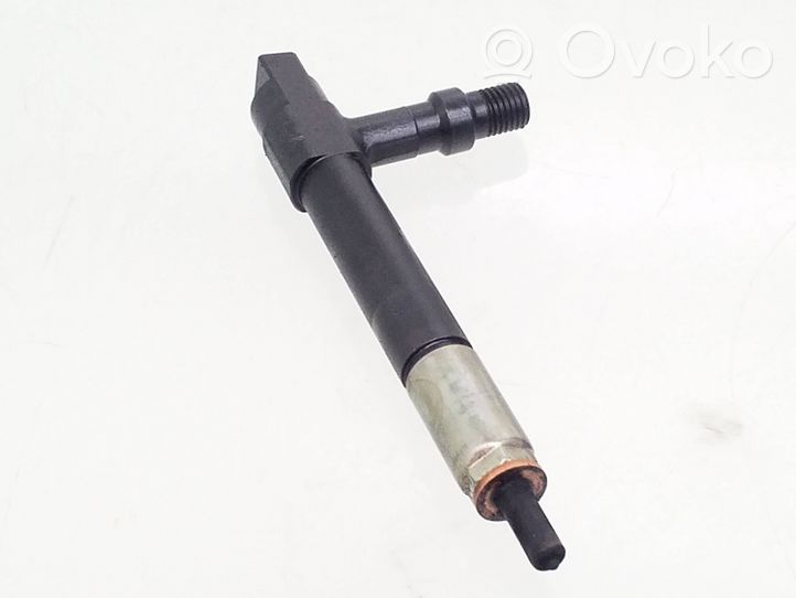 Mazda Premacy Injecteur de carburant D73908D