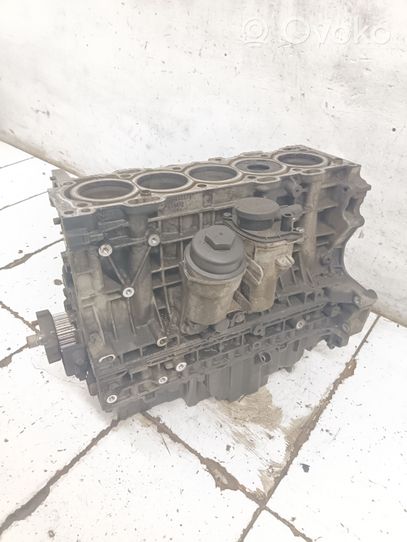 Volvo V70 Engine block D5244T5