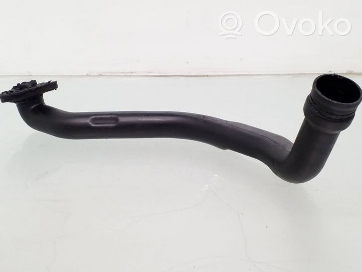 Volkswagen PASSAT B5 Breather hose/pipe 