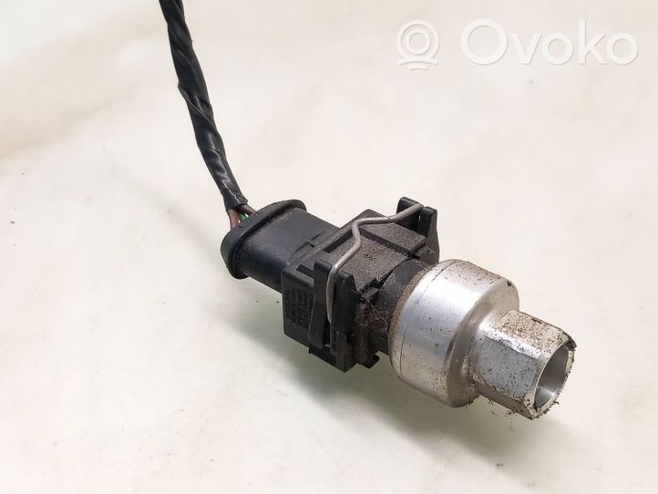 Volvo V70 Sensore di pressione dell’aria condizionata (A/C) 30661949