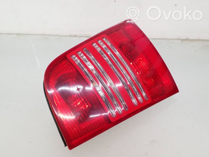 Skoda Octavia Mk1 (1U) Lampa tylna 1u9945096