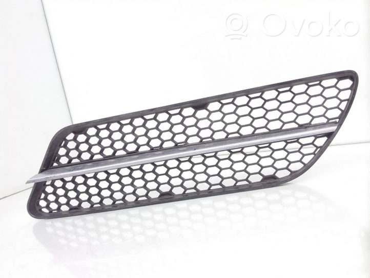 Alfa Romeo 147 Grille inférieure de pare-chocs avant 