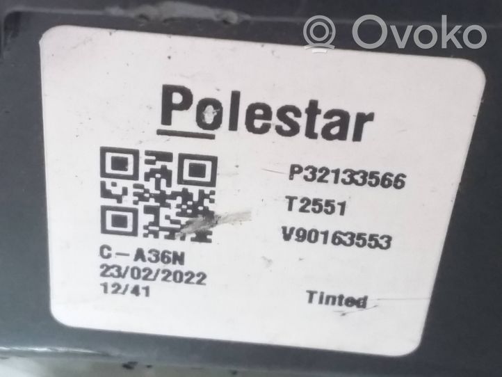 Polestar 2 Troisième feu stop P32133566