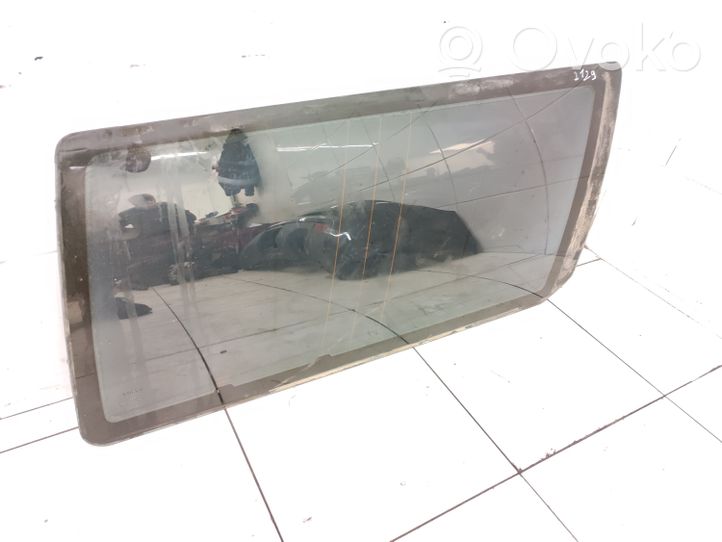 Volvo S70  V70  V70 XC Rear side window/glass AS2