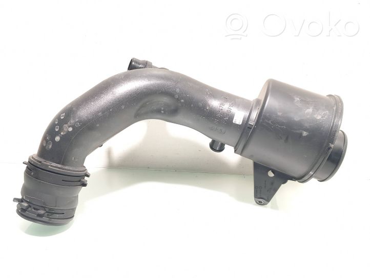 Land Rover Defender Turbo air intake inlet pipe/hose MK629H718AC