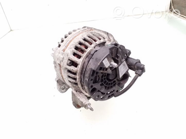 Volkswagen Golf V Generatore/alternatore 06F903023F