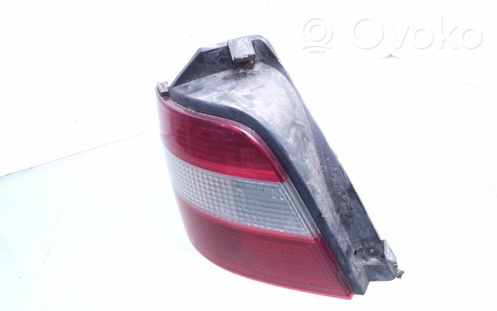 Honda Accord Lampa tylna 0431250