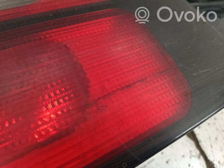 Volkswagen Sharan Rear light center trim bar blend 962608