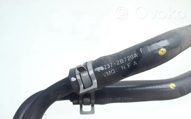 Hyundai Tucson TL Tubo flessibile del liquido di raffreddamento del motore 282382B720A