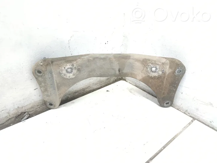 BMW 5 E39 Support de boîte de vitesses 1096106