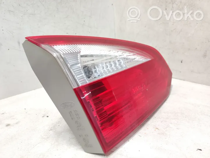 Ford Focus Tailgate rear/tail lights BM5113A603DC