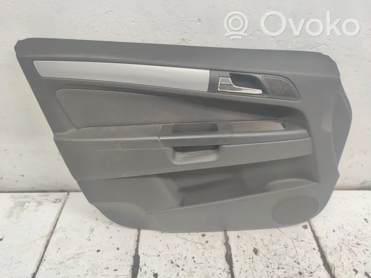 Opel Zafira B Front door card panel trim 13164484