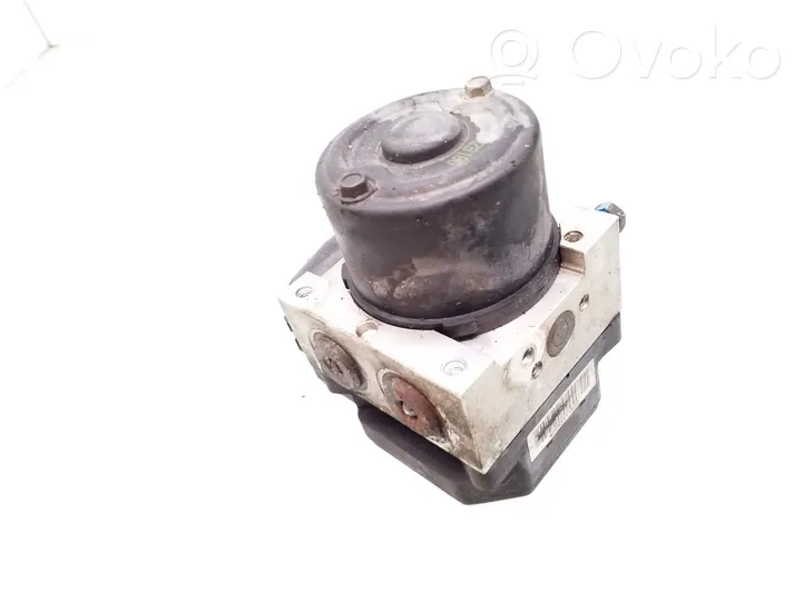 AC 428 Pompe ABS 5891007300